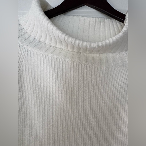 Marciano White Sweater - Size M - Picture 9 of 10